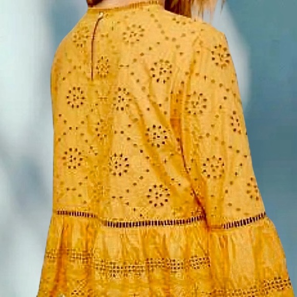 Free People ‘Merci Beaucoup’ Eyelet Top in Golden Yellow Size Medium - Picture 2 of 16
